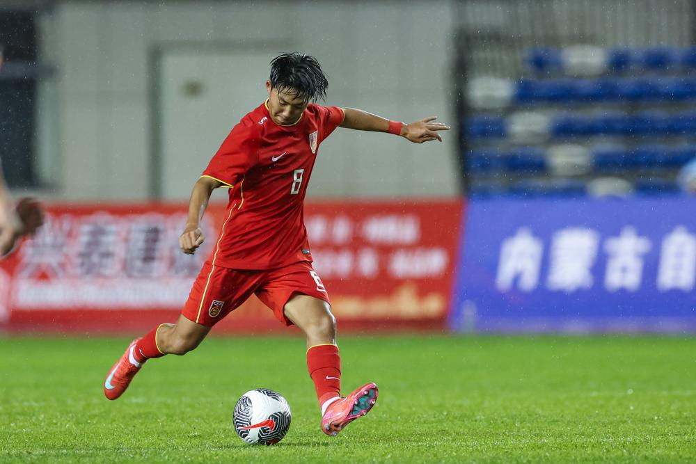 泰伦卢：我们明天还有一场比赛，要把这场失利抛在脑后