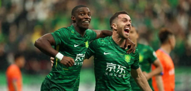 吉尼亚克墨西哥豪宅曝光，十年424场221球