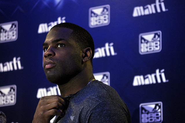 为俱乐部创 为俱乐部创